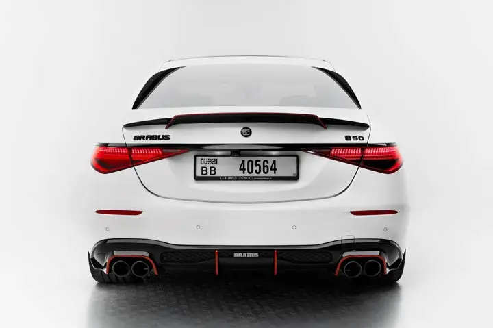 https://driveme-uae-kings.s3.me-central-1.amazonaws.com/media/images/vehicles/kings-uae-vehicle-b9e95102-2ef6-4c51-8a26-003356a69244_preview.webp