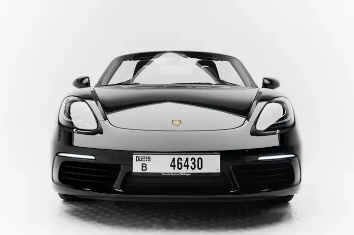 https://driveme-uae-kings.s3.me-central-1.amazonaws.com/media/images/vehicles/kings-uae-vehicle-c6dc1bc0-0ae8-461b-be96-17dc1a5f84d1_preview.webp