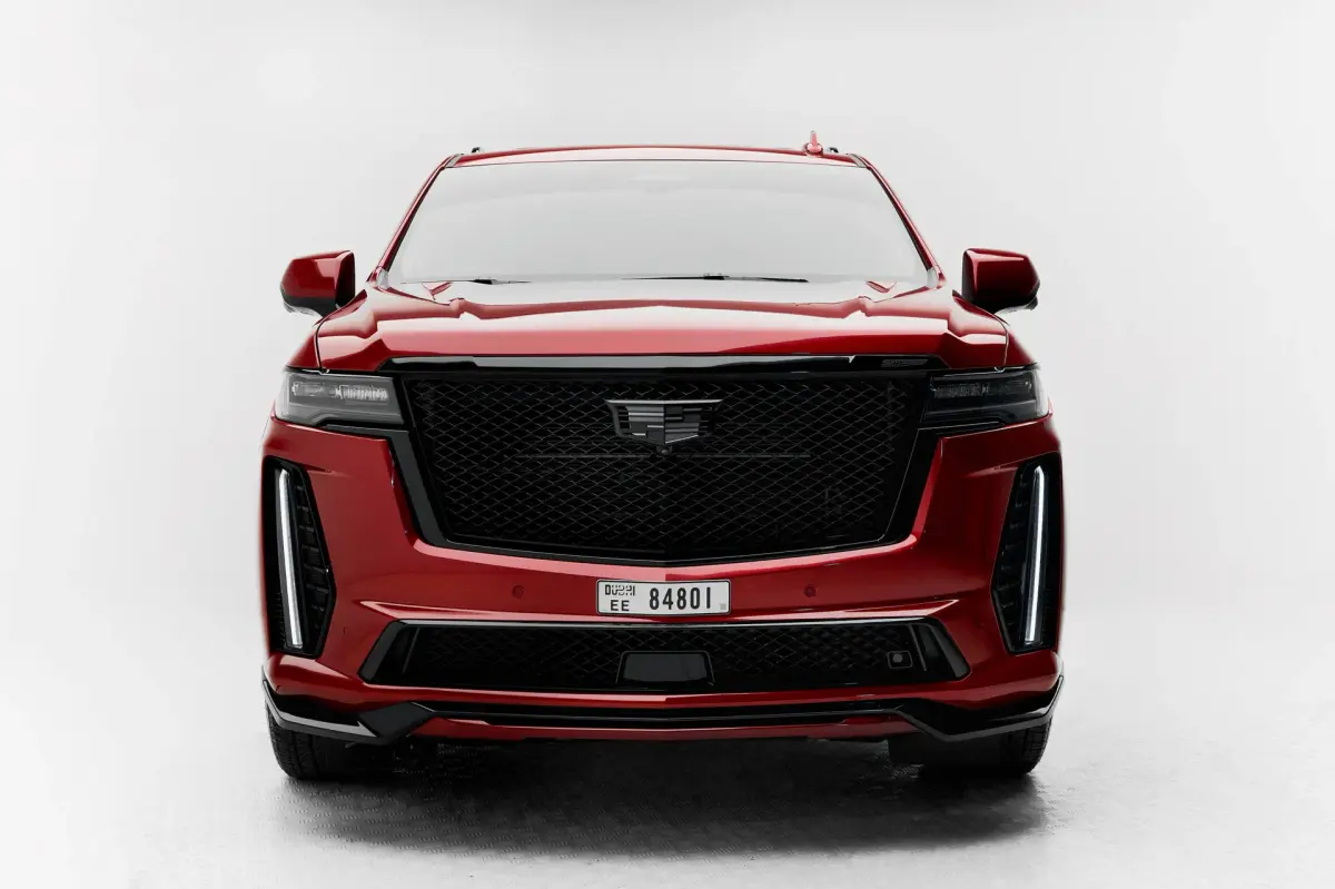 https://driveme-uae-kings.s3.me-central-1.amazonaws.com/media/images/vehicles/kings-uae-vehicle-c7369f3e-8665-482e-95b3-c1c683908dc2.webp