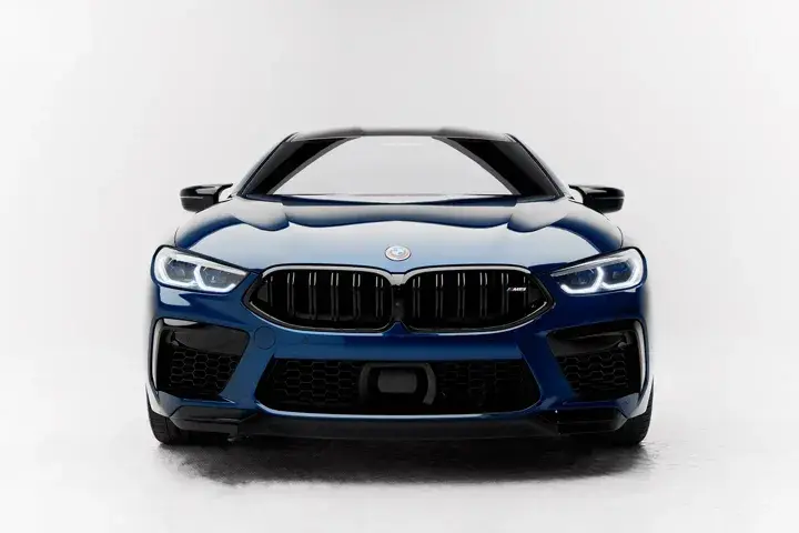 https://driveme-uae-kings.s3.me-central-1.amazonaws.com/media/images/vehicles/kings-uae-vehicle-c8ce373d-e2c9-47a7-a300-60a0d95489b2_preview.webp
