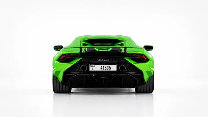 https://driveme-uae-kings.s3.me-central-1.amazonaws.com/media/images/vehicles/kings-uae-vehicle-ca8e7f85-46b0-4418-a77b-9e6af5cbc2f0_preview.webp