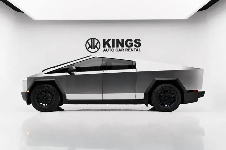 https://driveme-uae-kings.s3.me-central-1.amazonaws.com/media/images/vehicles/kings-uae-vehicle-df3f4b49-c1be-4ce1-a933-394cc8614110_preview.webp