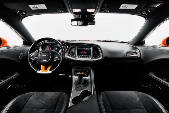 https://driveme-uae-kings.s3.me-central-1.amazonaws.com/media/images/vehicles/kings-uae-vehicle-e8a64697-d1b3-47ae-aabc-af5b71c699e0_preview.webp