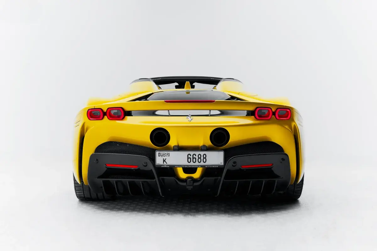 https://driveme-uae-kings.s3.me-central-1.amazonaws.com/media/images/vehicles/kings-uae-vehicle-f5556106-be89-4244-947e-195a1255a3af.webp